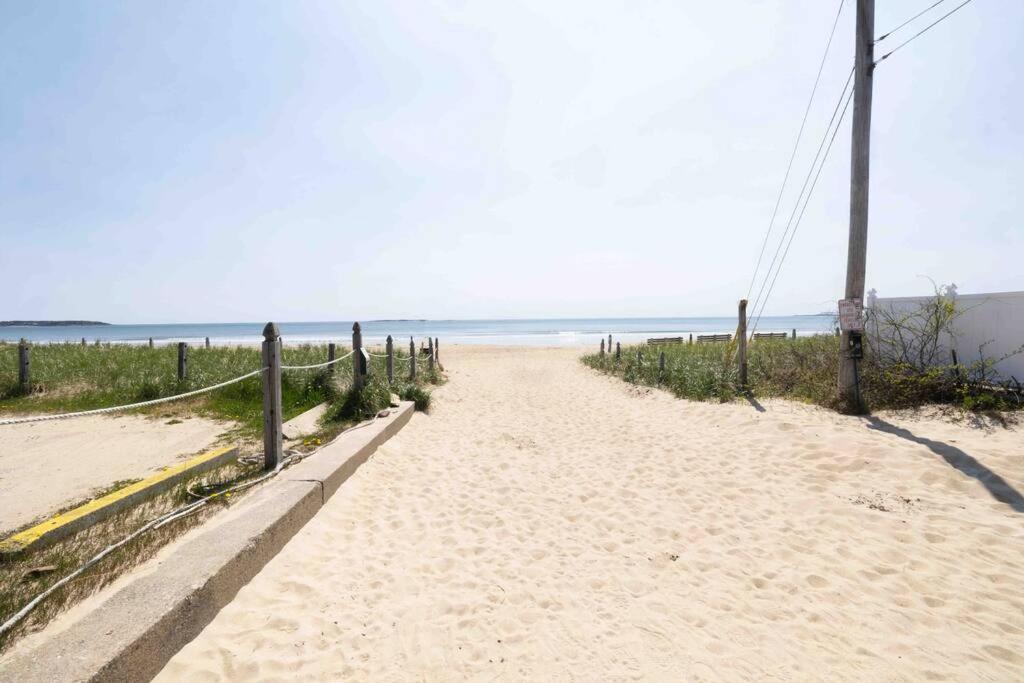 Appartamento Steps From The Sandy Beach! Seashell Old Orchard Beach Esterno foto